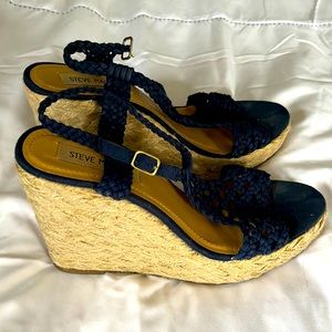 Steve Madden navy blue braided wedge size 9